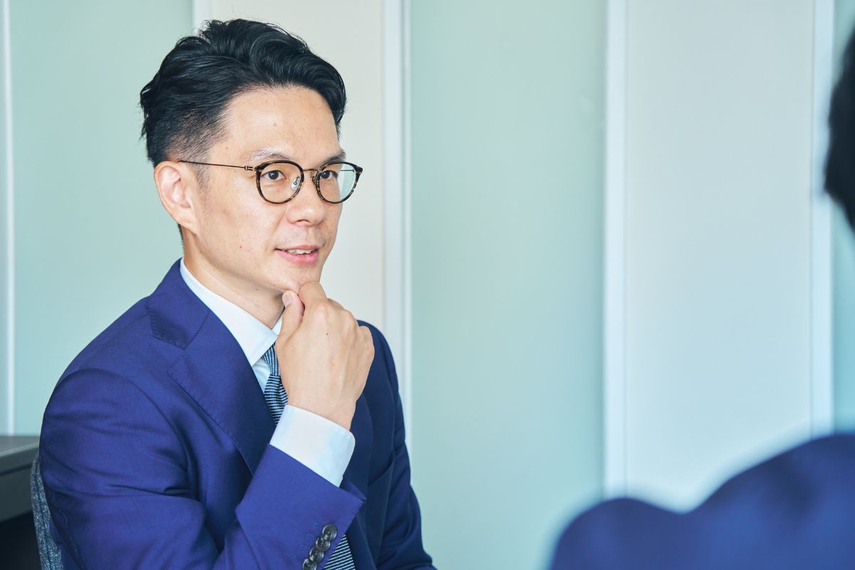 成田翼弁護士
