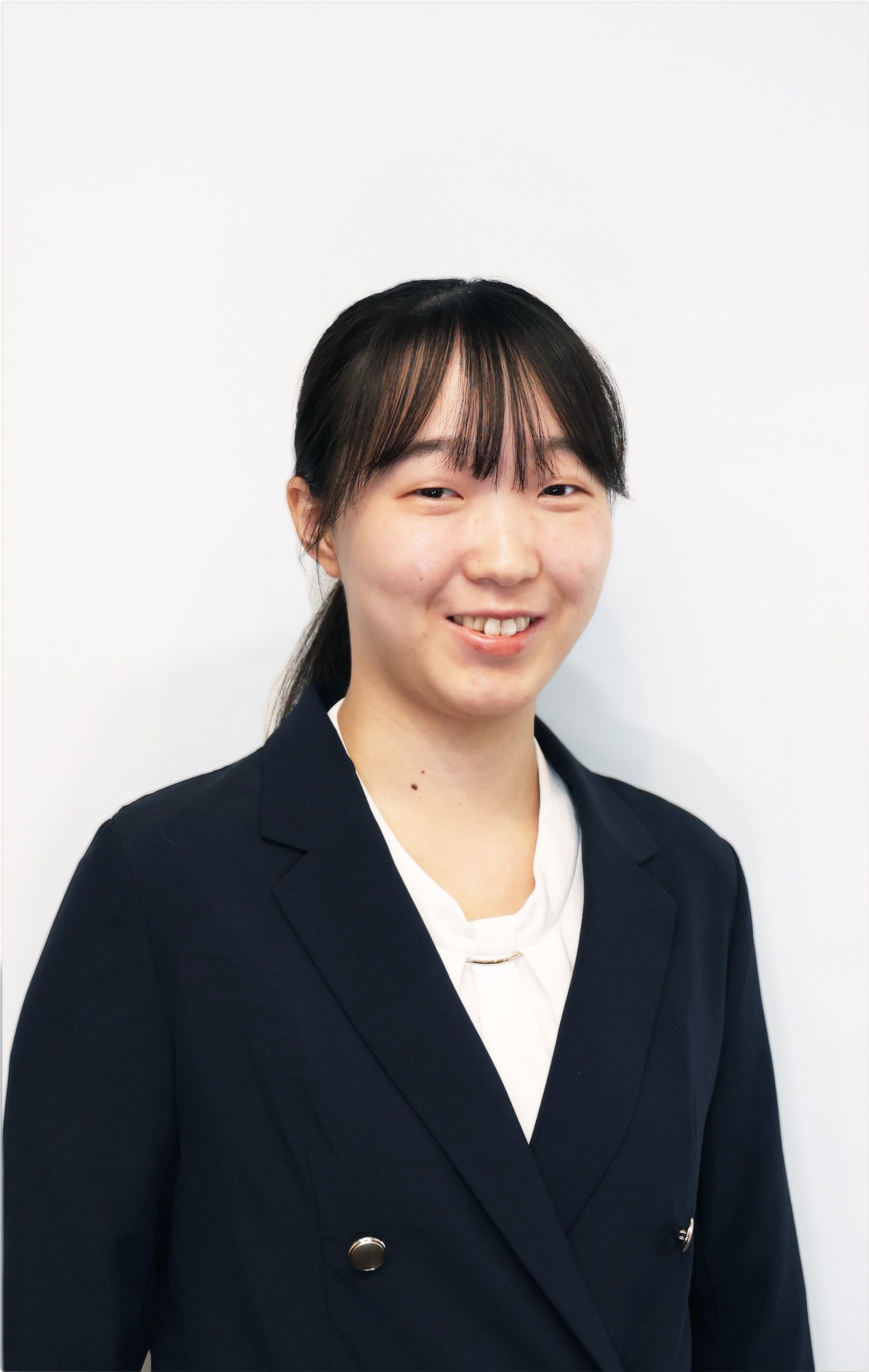 竹島 楓 KAEDE TAKESHIMA パラリーガル
